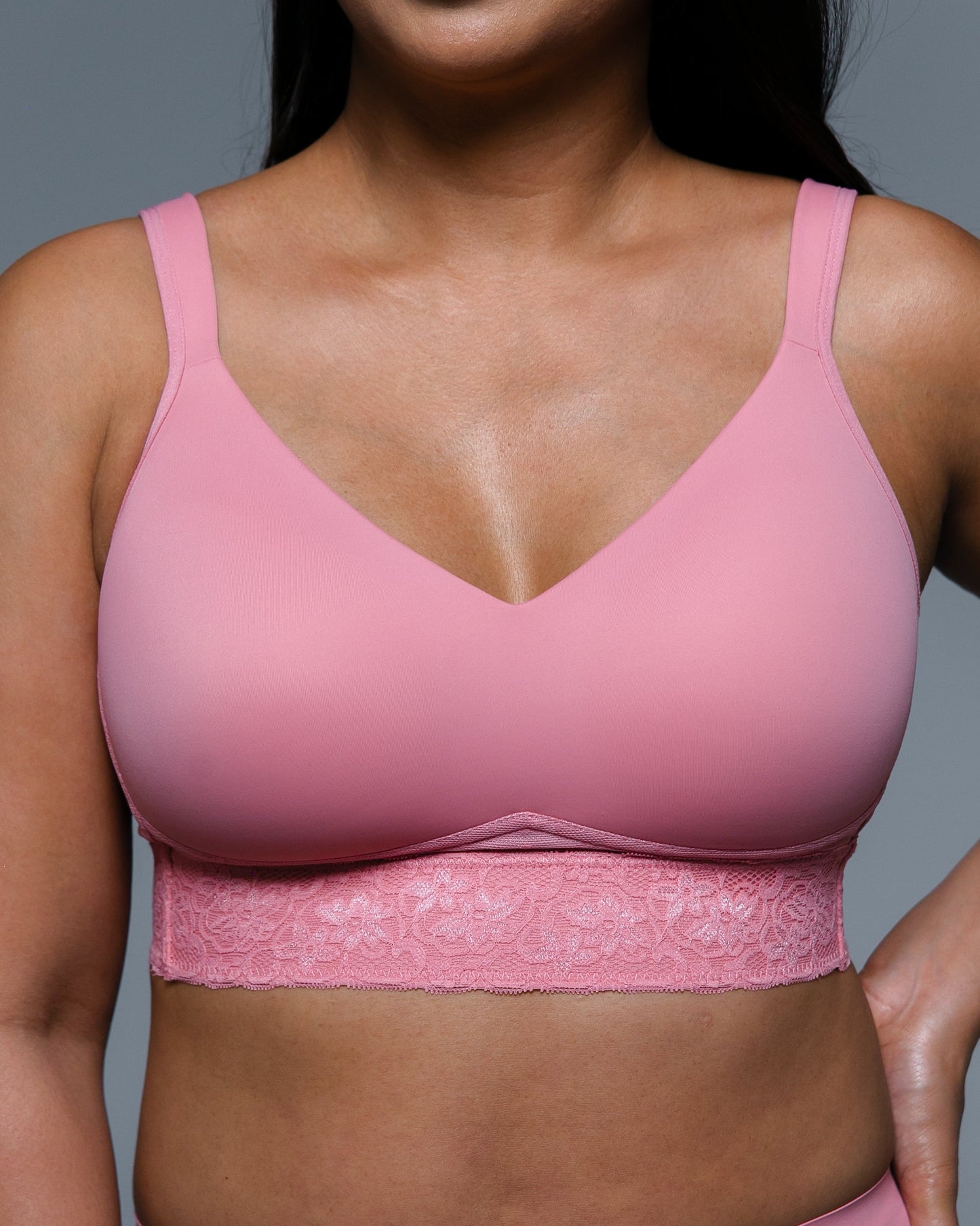 Molded Cup Bra With Lace Trim