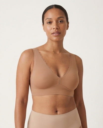 Infinity Edge Deep Plunge Bra with Back Closure