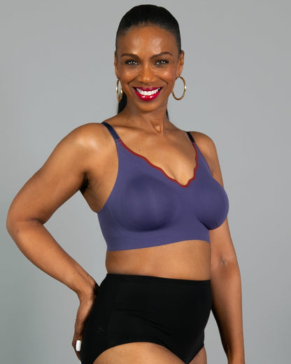 Invisible Edge Scalloped Neckline Bra